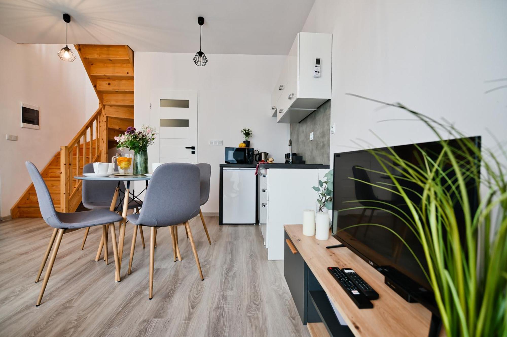Domki Na Sosnowej By Housine Zator Exterior photo